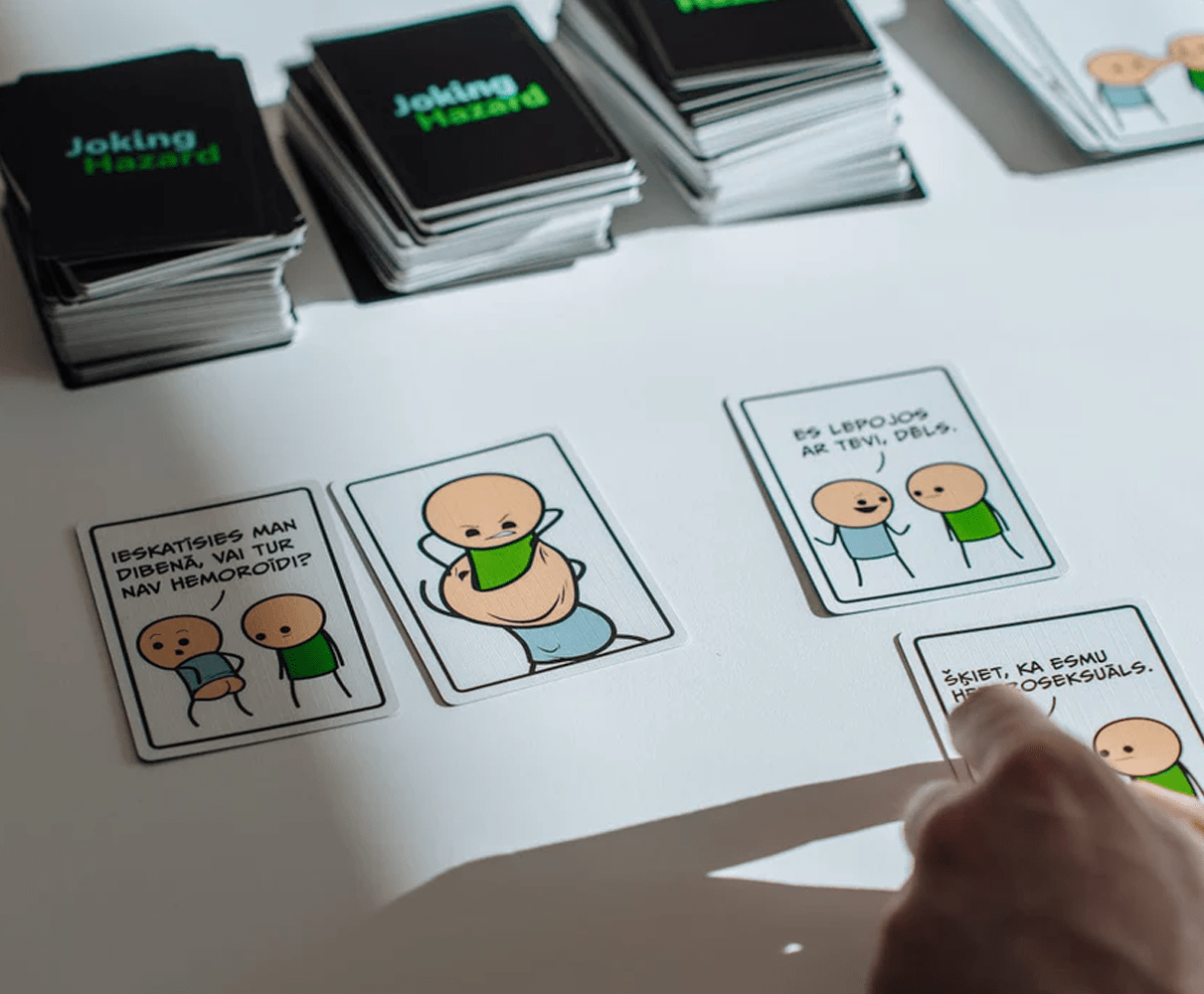 Joking Hazard Latviski